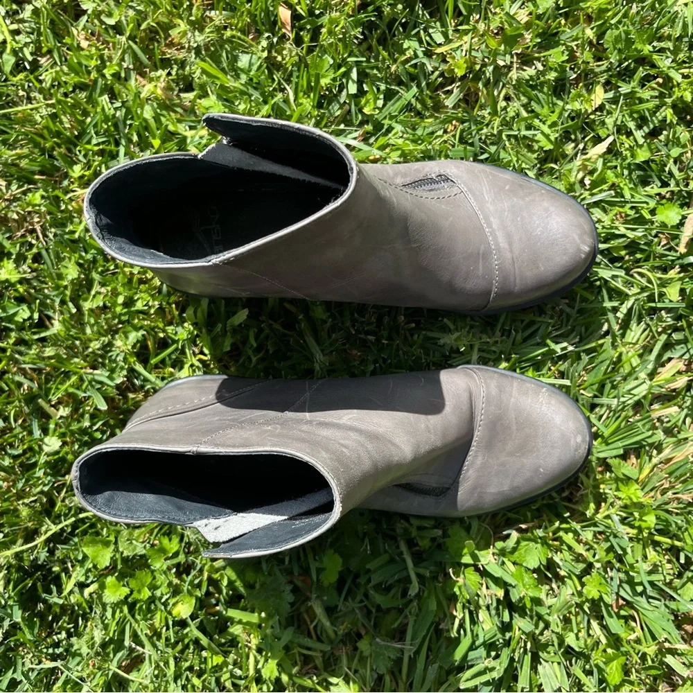 Dansko Billie Ankle Boots EUR 39 US 8-8.5 Burnished Grey Nappa Leather Cottage